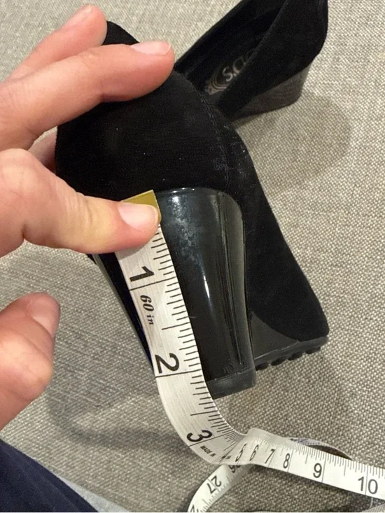 Tod’s Black Suede Round Toe Wedge Heels 8 - Picture 6 of 6